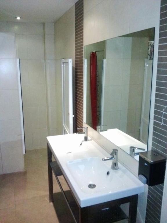 Residencia Malaga Backpackers Málaga Exterior foto